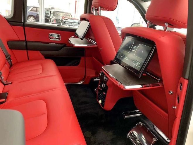 米兰milan-奢侈品进口关税早该下调了