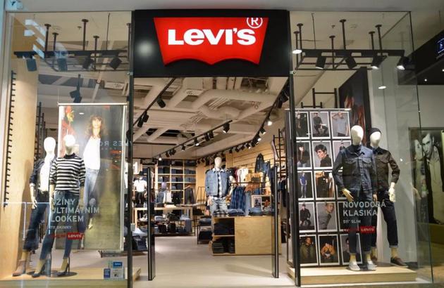 米兰milan-奢侈品寒冬里设计师品牌VictoriaBeckham却逆势赚钱