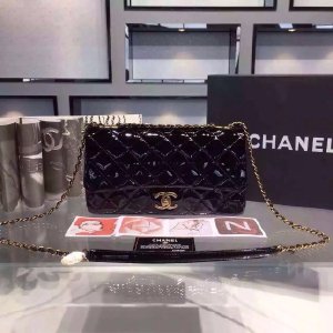 米兰milan-爱马仕、开云暴跌中东冲突冲击奢侈品消费